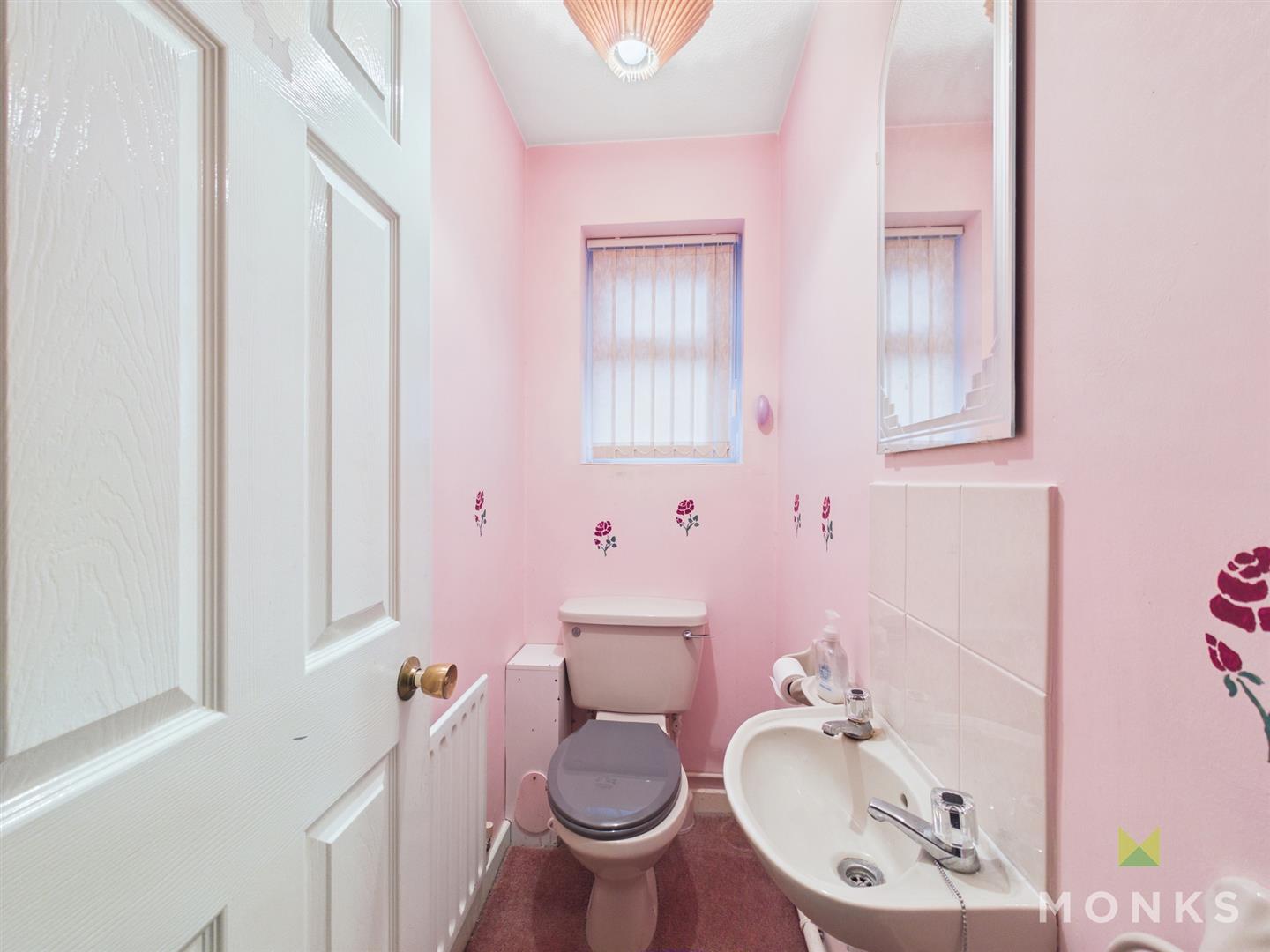 36 Hampton Rise, Oswestry, SY11 1SU For Sale